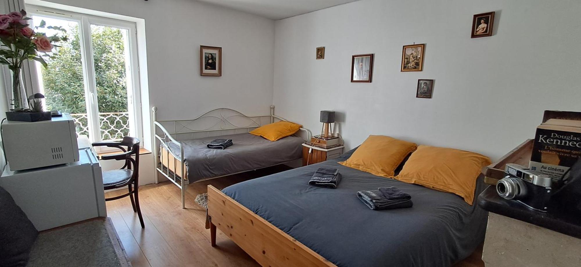 2 Chambres Dans Maison De Caractere La Possonnière Exteriör bild